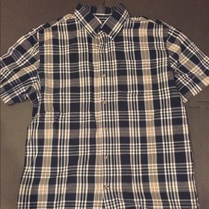 Old navy plaid short sleeve button down euc Lg
